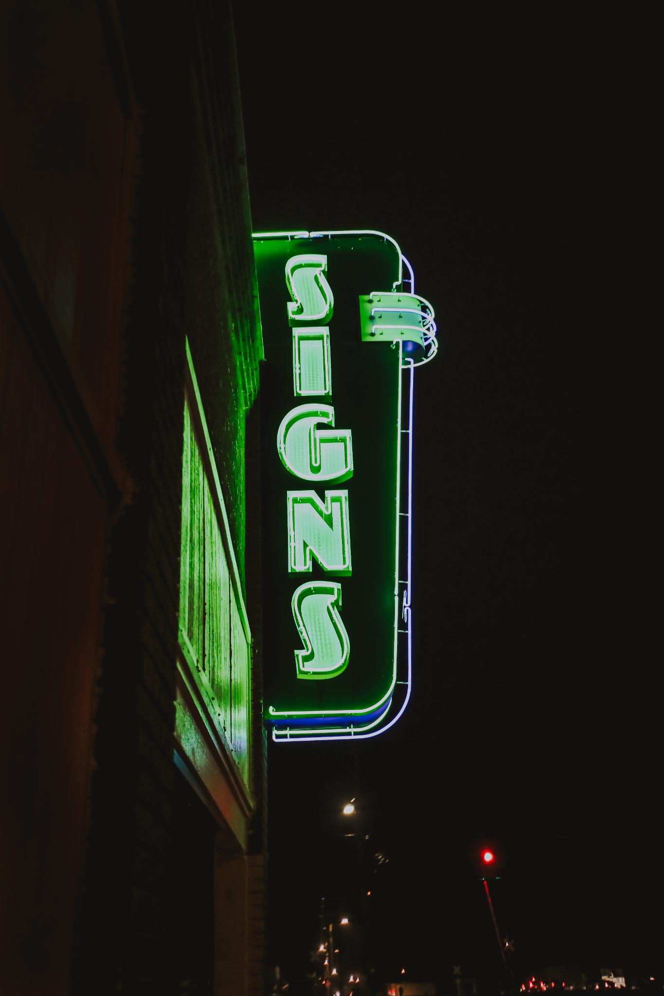 Allen Sign Studio - Miami, Oklahoma Retro Blade Sign with Open Face Channel Neon Letters